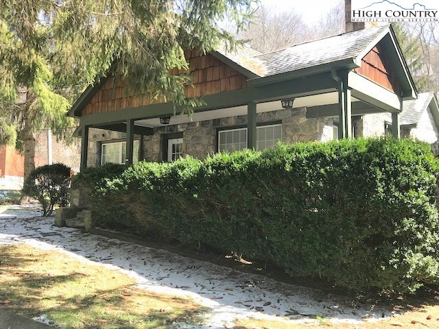 226-228 Beech Haven Road Banner Elk, NC 28604 - Photo 3 of 20