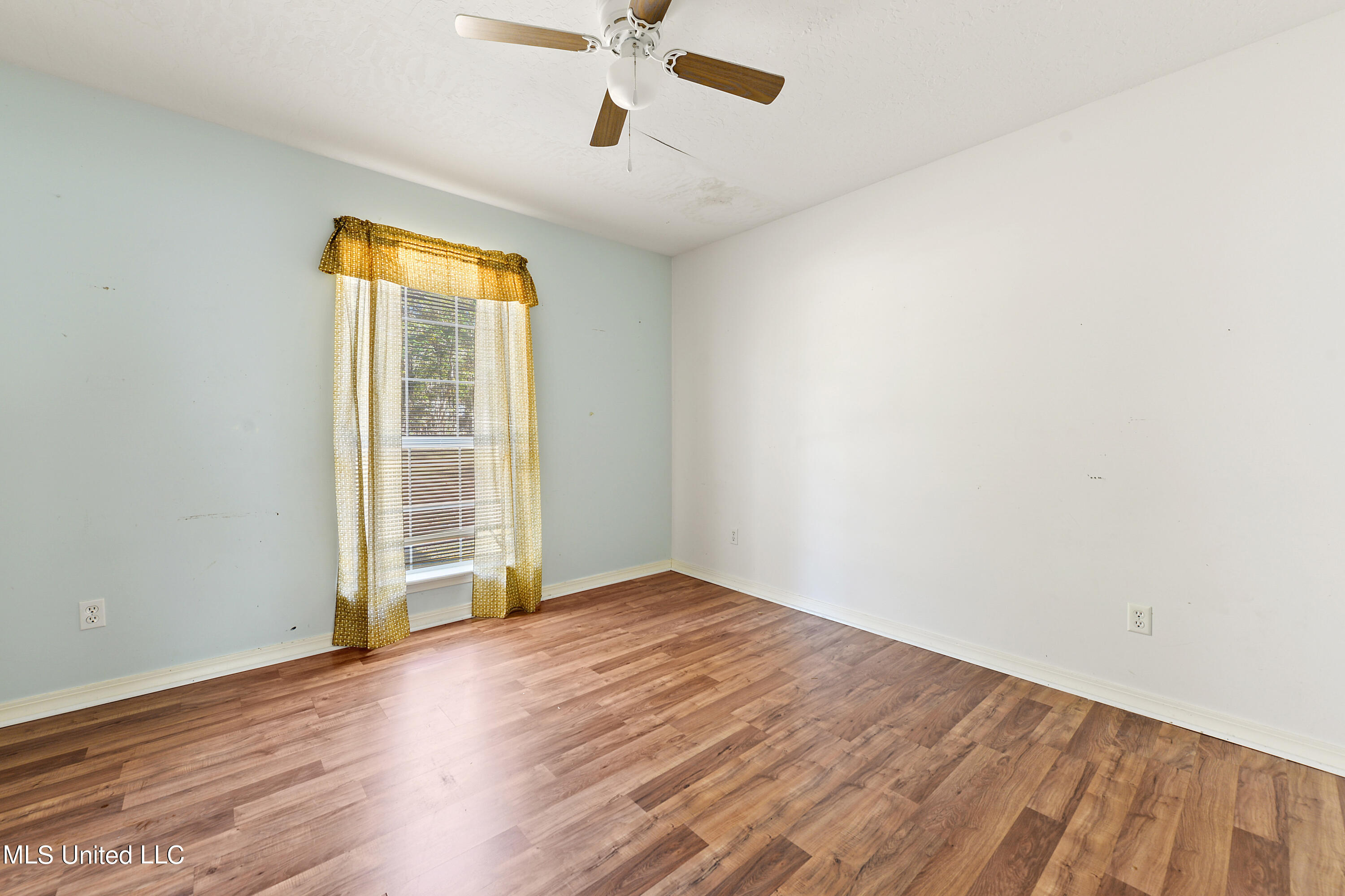 174 John Willis Road Wiggins, MS 39577 - Photo 15 of 21 015 (9)