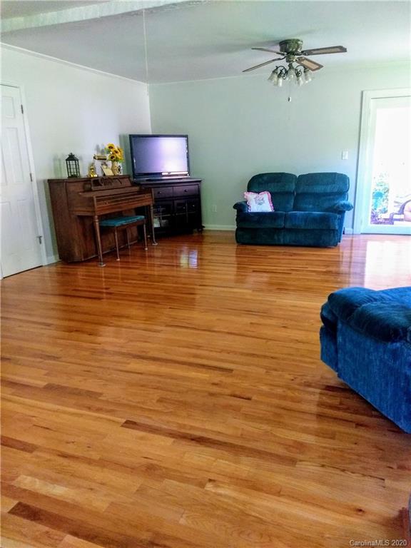 400 Pinnacle Church Road Nebo, NC 28761 - Photo 8 of 39 Gallery Image 8