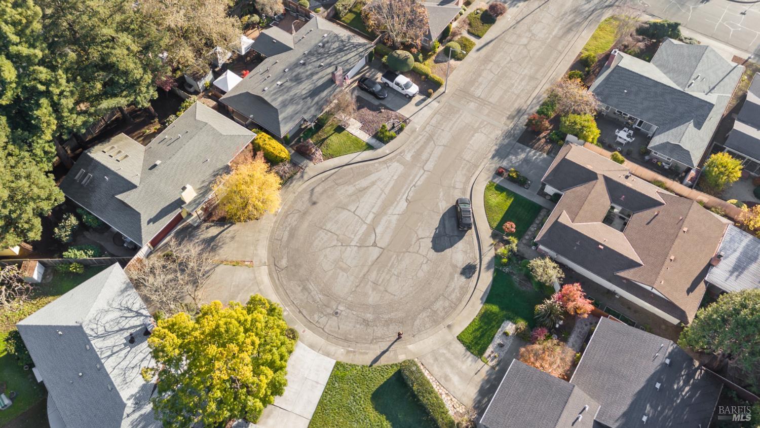 6 Oakhurst Place Santa Rosa, CA 95409 - Photo 35 of 42 an aerial view of a house with a swimming pool