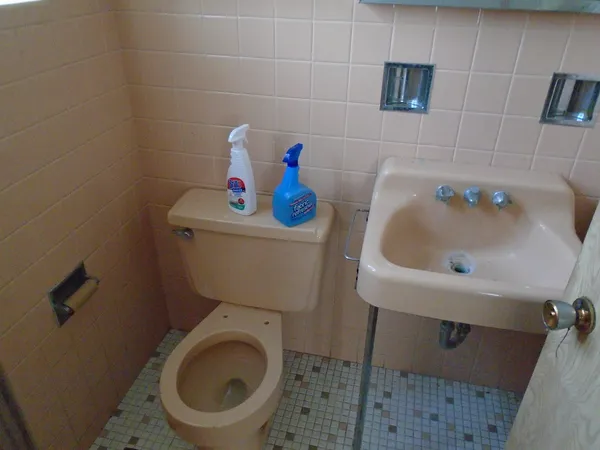 $399,900 | 8524 Ottawa Avenue, Niles, IL 60714