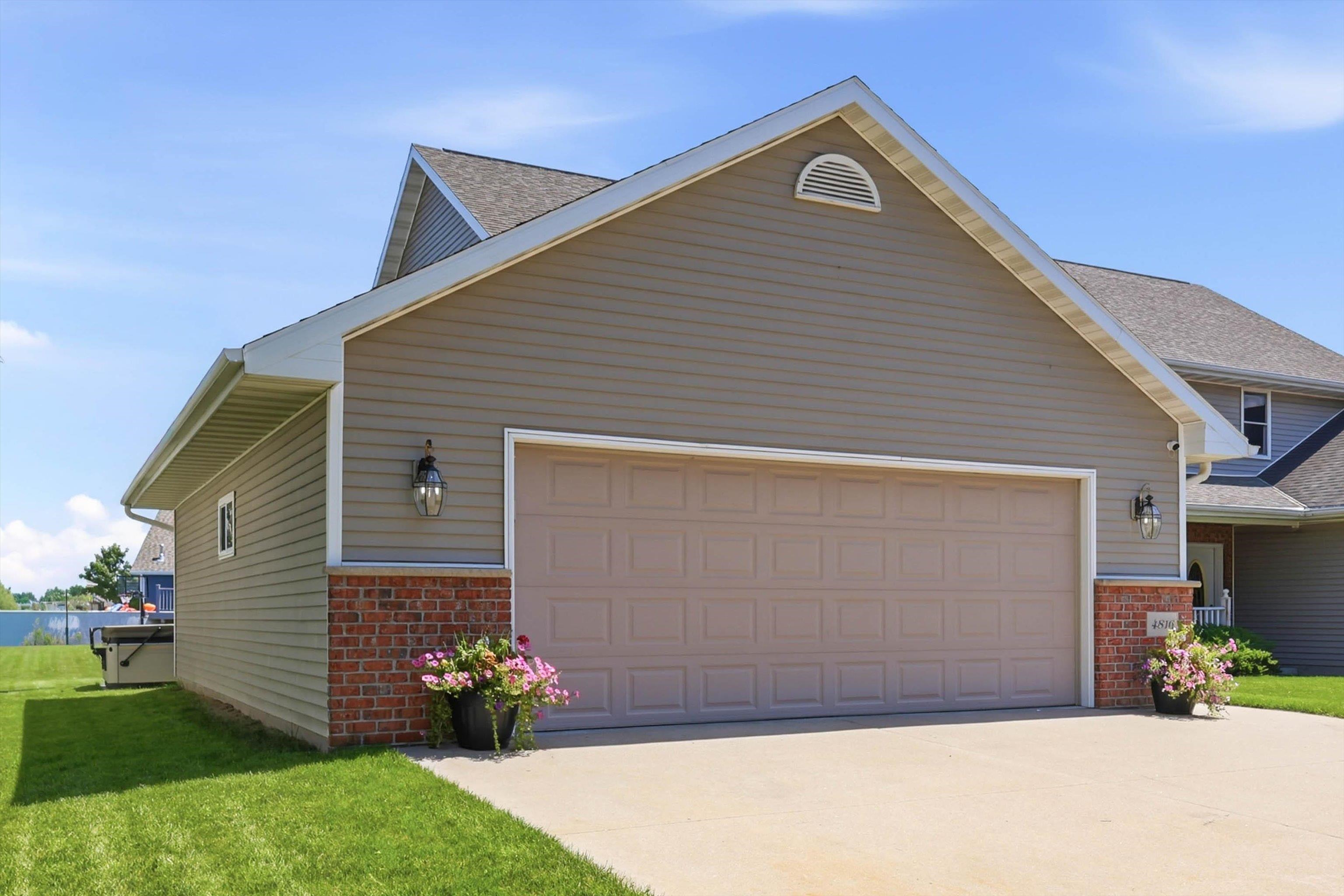 4816 North Apple Road Appleton, WI 54913 - Photo 3 of 41