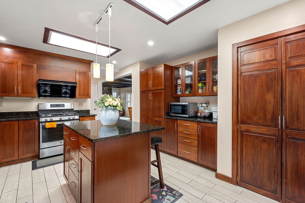 13 Long Road Westford, MA 01886 - Photo 15 of 36 Gallery Image 15