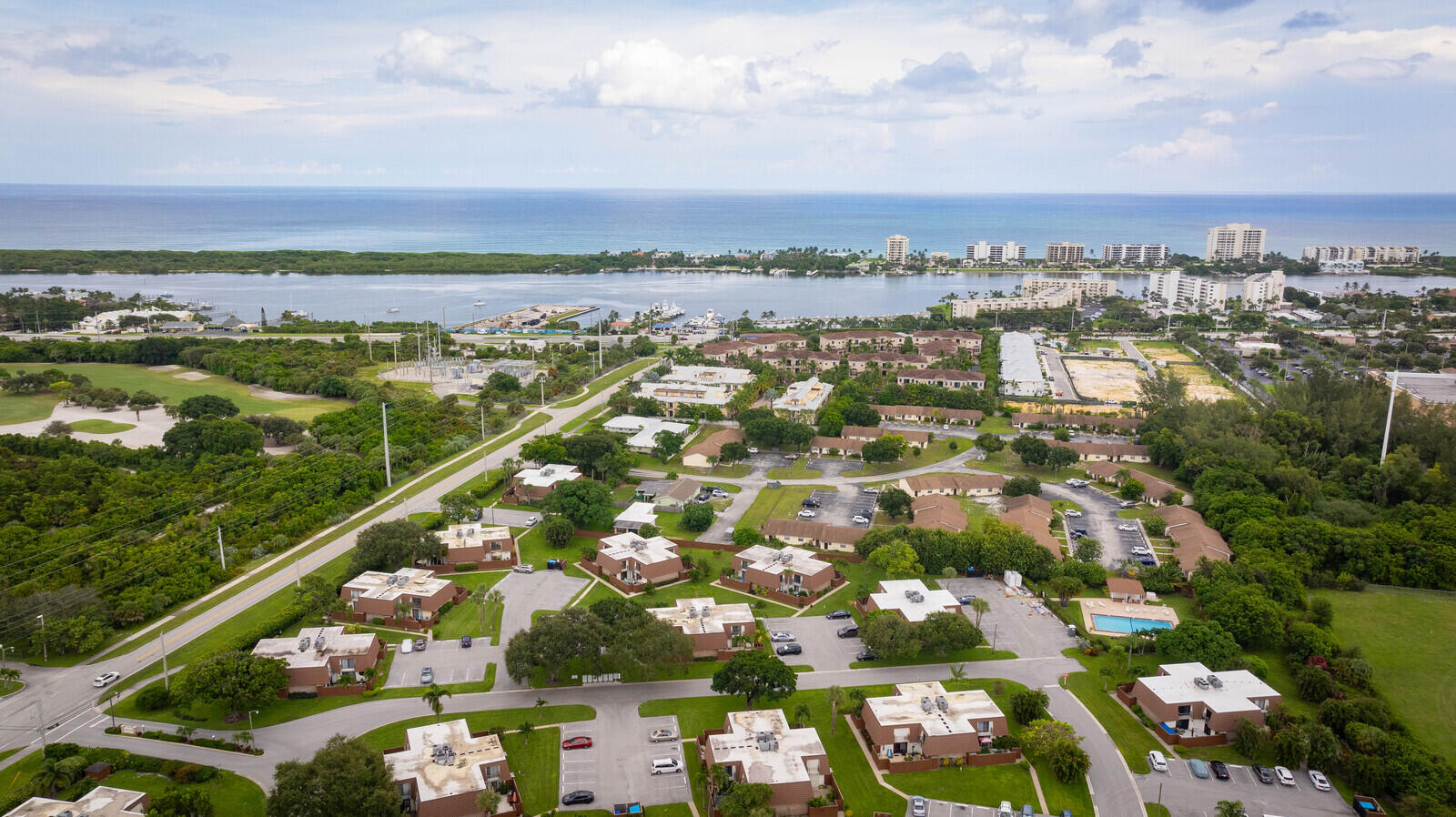 3900 County Line Road, Unit 18D Jupiter, FL 33469 - Photo 34 of 48 35_3900_County_Line_Road_18_D35_mls