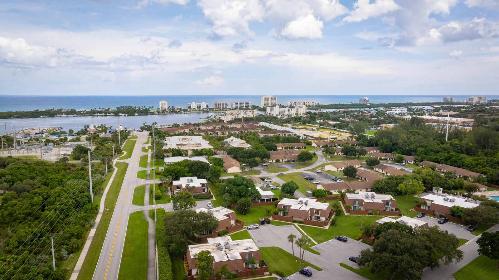 3900 County Line Road, Unit 18D Jupiter, FL 33469 - Photo 44 of 48 45_3900_County_Line_Road_18_D45_mls