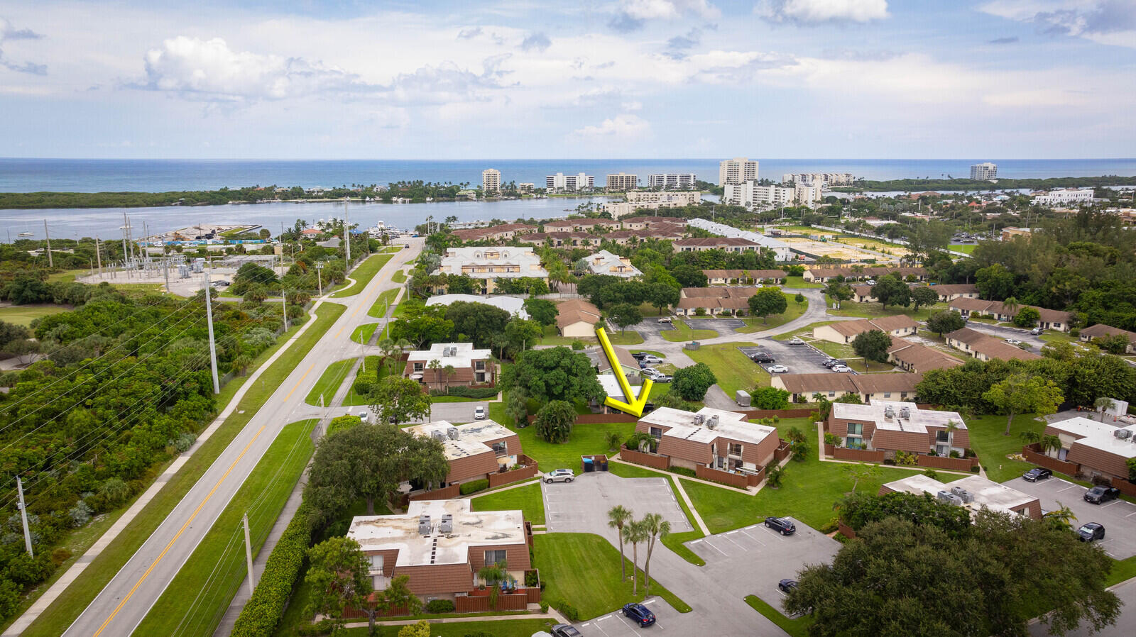 3900 County Line Road, Unit 18D Jupiter, FL 33469 - Photo 47 of 48 48_3900_County_Line_Road_18_D48_mls