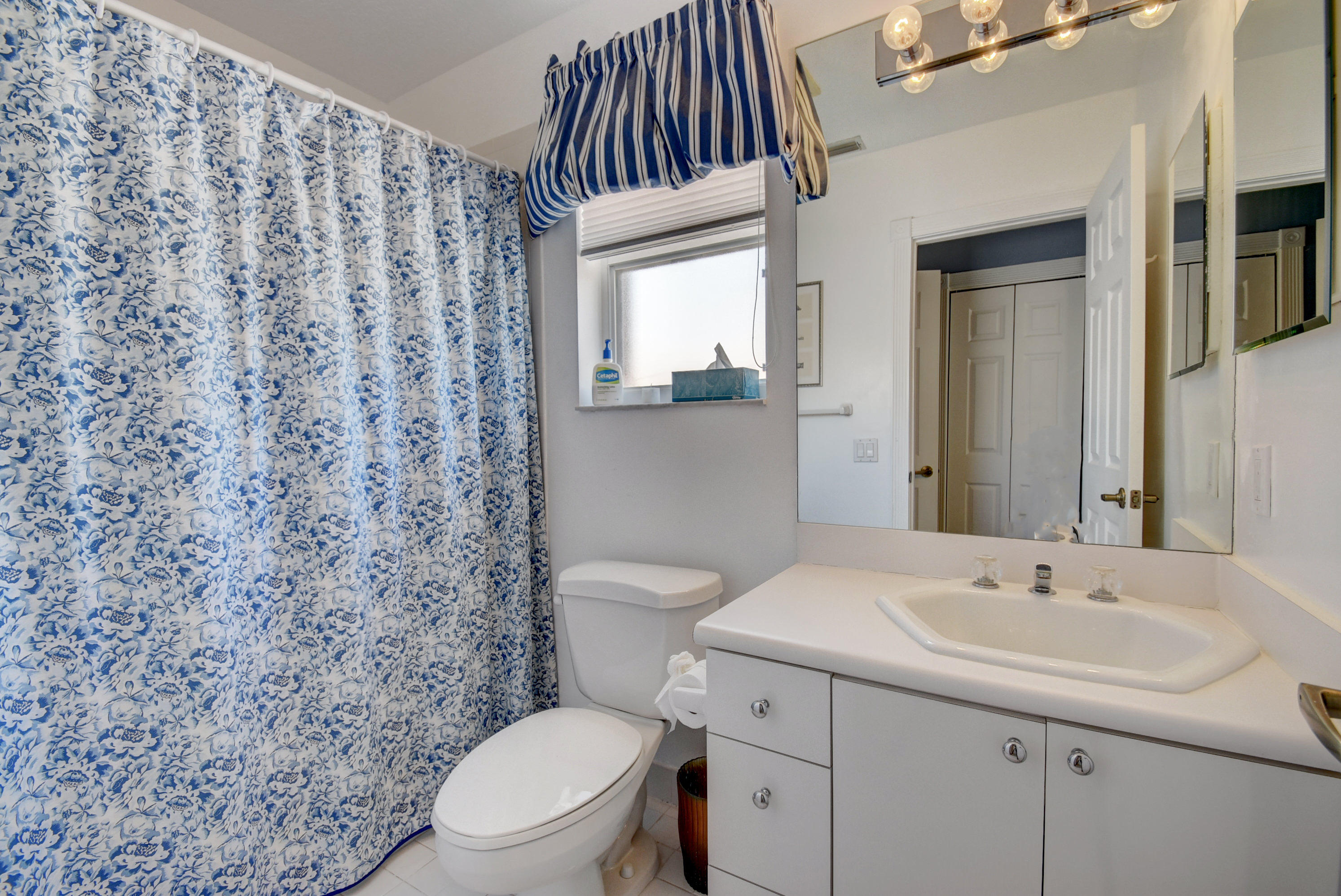 3360 Northwest 53rd Circle Boca Raton, FL 33496 - Photo 27 of 36 Virtuals1 (27)