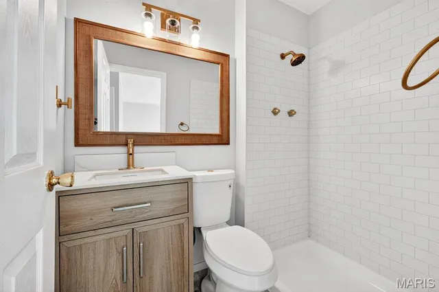 $249,900 | 1565 Aintree Drive, Florissant, MO 63033