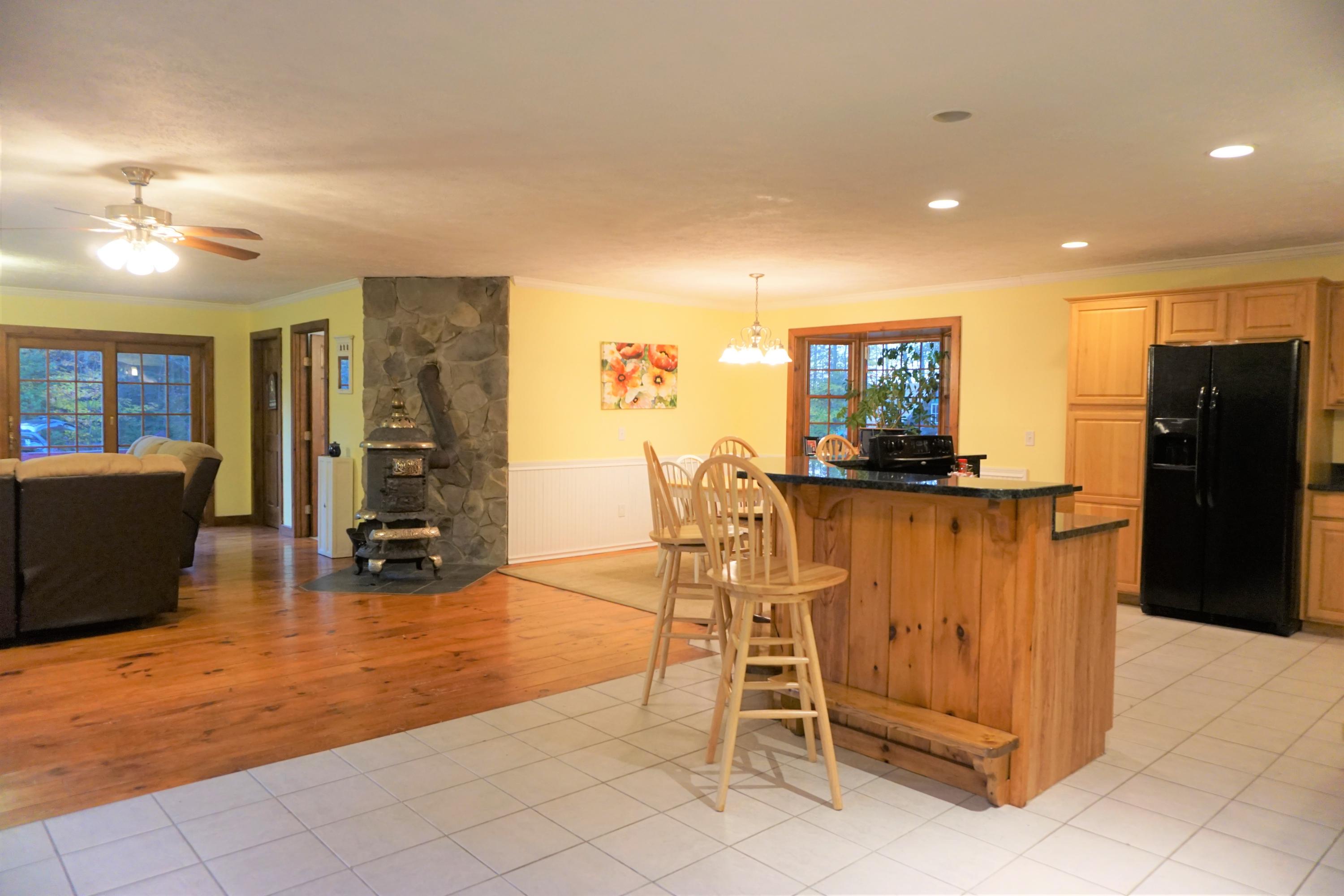 4 Woodland Road Bowdoin, ME 04287 - Photo 28 of 42 31