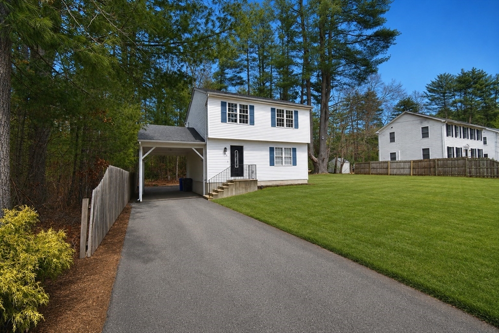 183 Jewett Street Springfield, MA 01129 - Photo 2 of 23