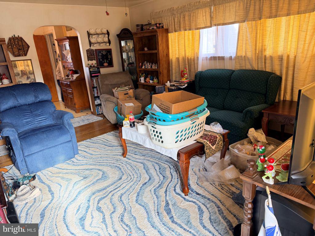 312 Devon Road Staunton, VA 24401 - Photo 4 of 11 Gallery Image 4