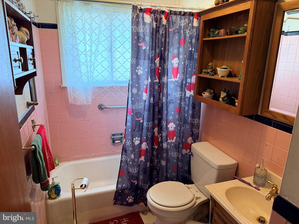 312 Devon Road Staunton, VA 24401 - Photo 7 of 11 Gallery Image 7