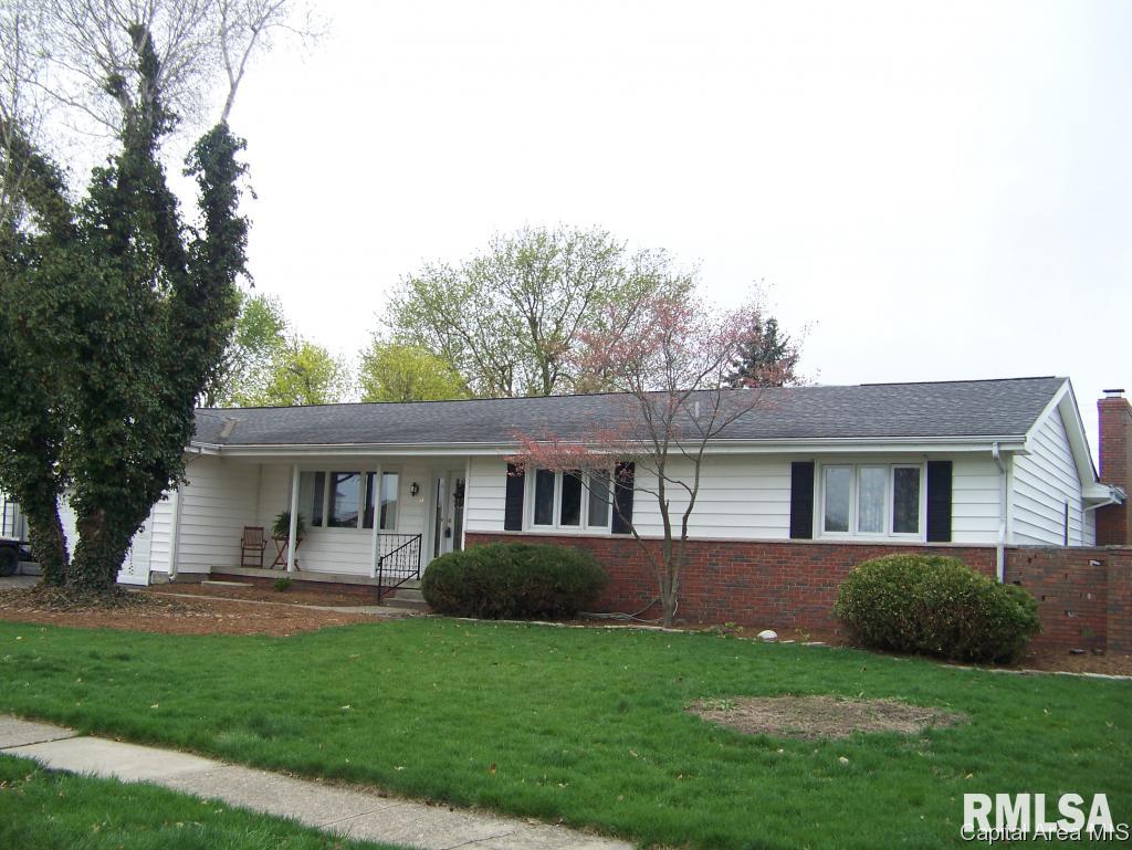 61 Providence Lane Springfield, IL 62711 - Photo 2 of 33