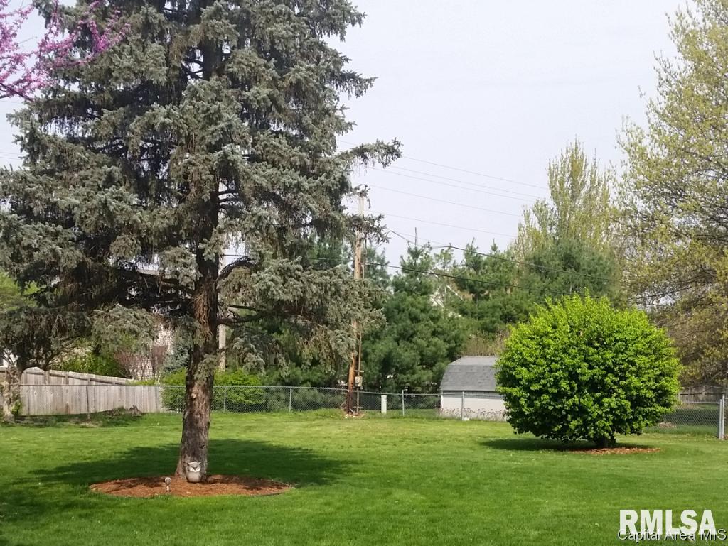61 Providence Lane Springfield, IL 62711 - Photo 31 of 33