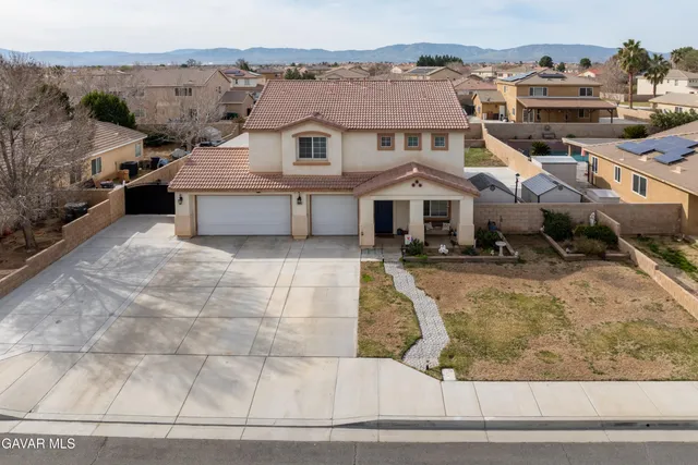 $525,000 | 1616 Thomas Drive, Lancaster, CA 93535