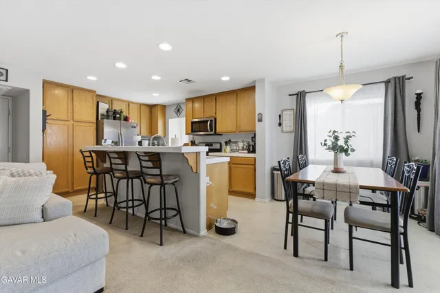 $525,000 | 1616 Thomas Drive, Lancaster, CA 93535