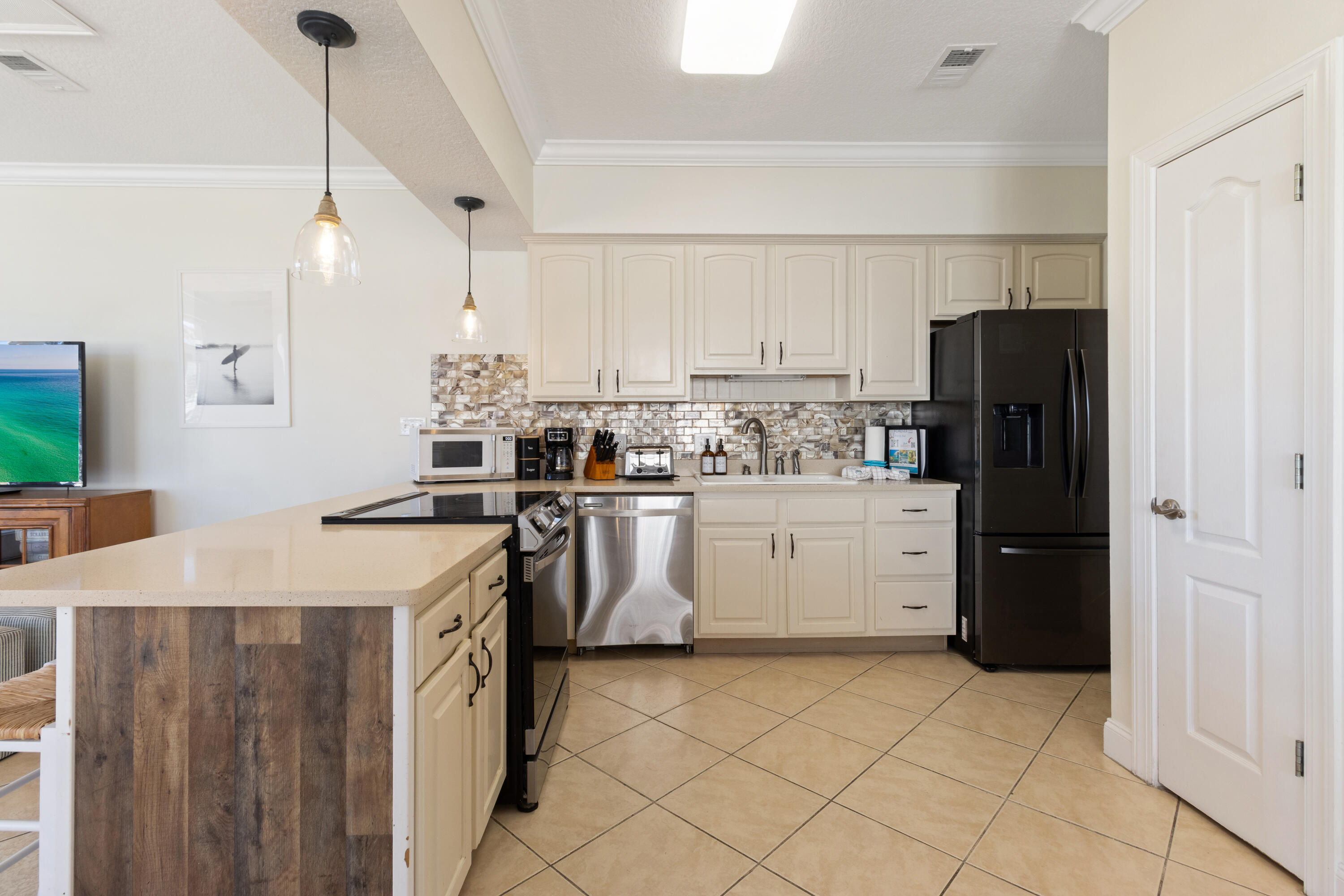 4579 Luke Avenue Destin, FL 32541 - Photo 28 of 56 Kitchen