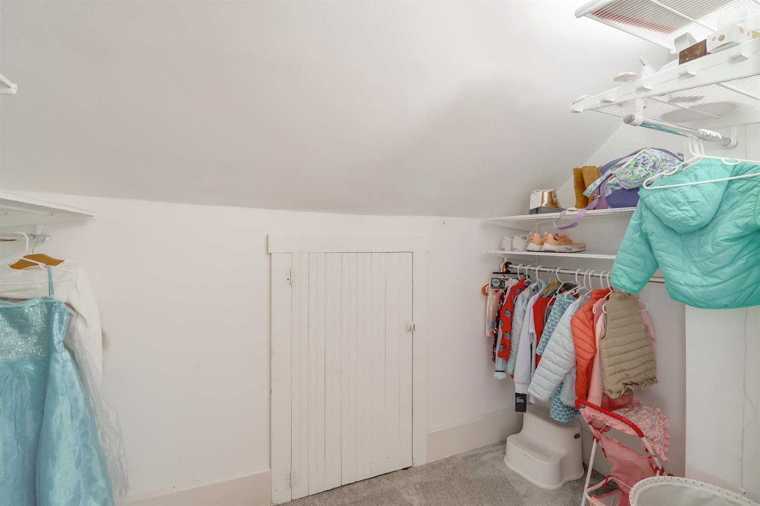 4606 Sycamore Road Cincinnati, OH 45242 - Photo 26 of 41 Gallery Image 26