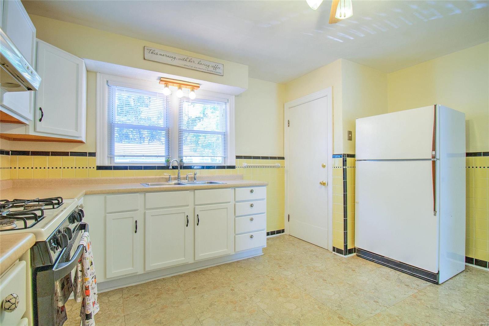 3837 Fee Fee Road Bridgeton, MO 63044 - Photo 20 of 28 Gallery Image 20