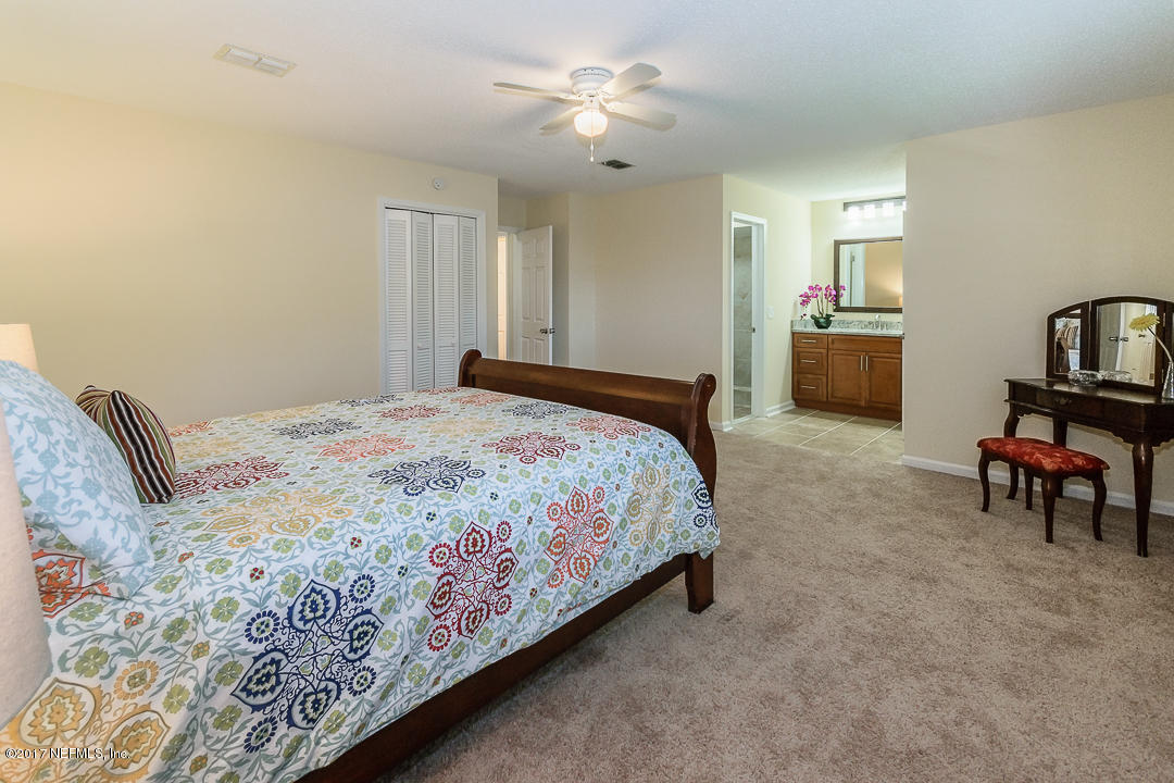 5802 Fort Sumter Road Jacksonville, FL 32210 - Photo 20 of 31 Owner's Suite