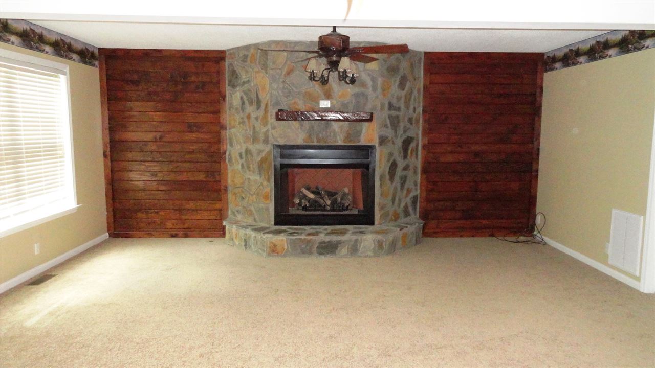 570 Edens Road Pickens, SC 29671 - Photo 15 of 36