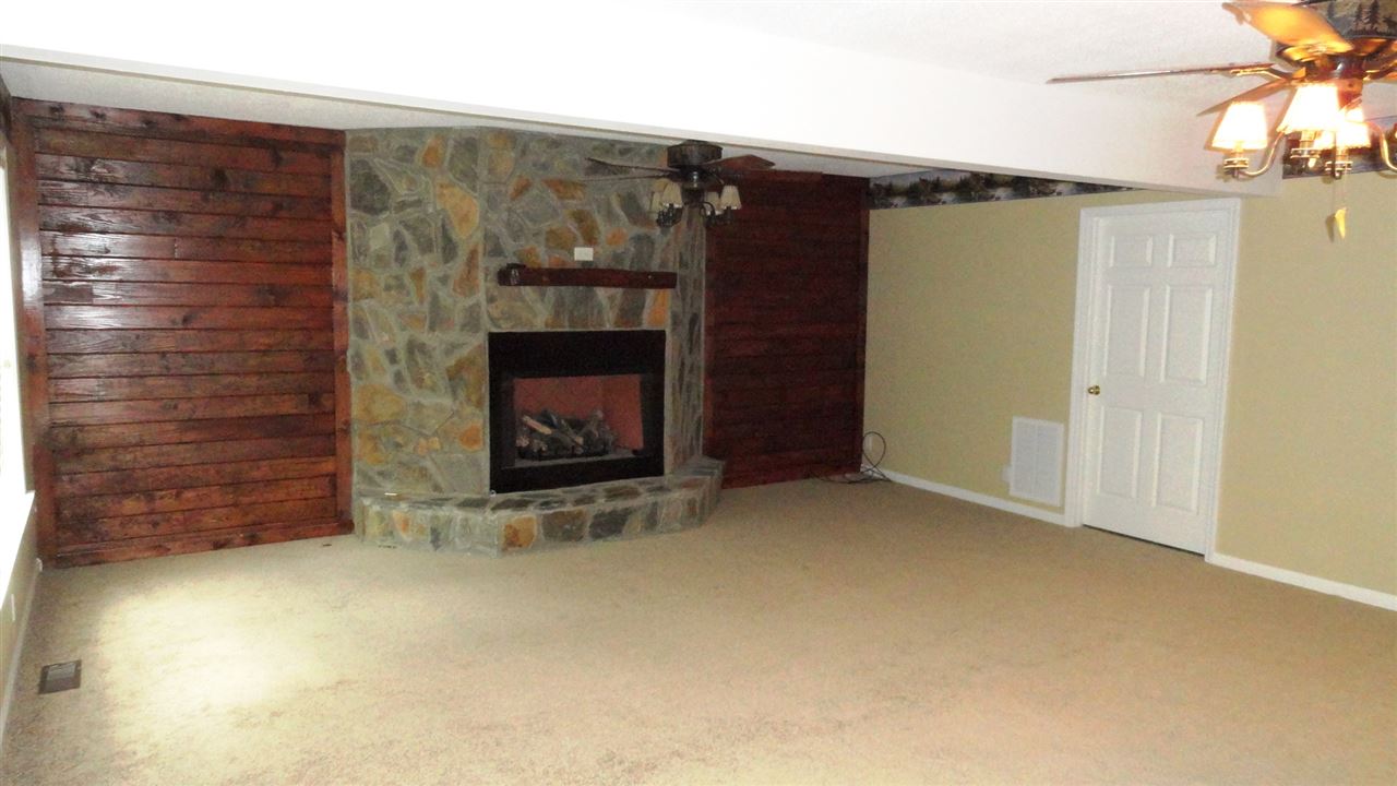 570 Edens Road Pickens, SC 29671 - Photo 16 of 36
