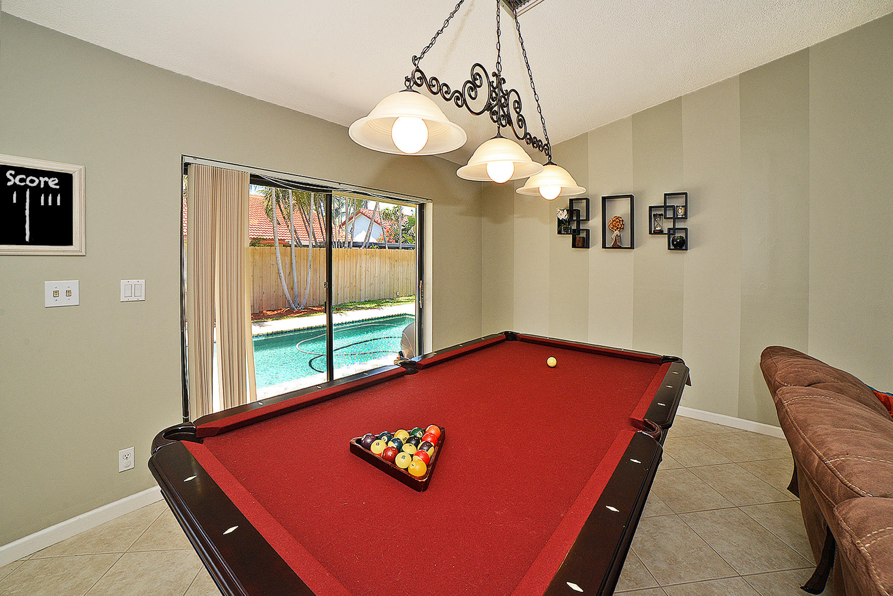7801 West Country Club Boulevard Boca Raton, FL 33487 - Photo 9 of 40 Living Room