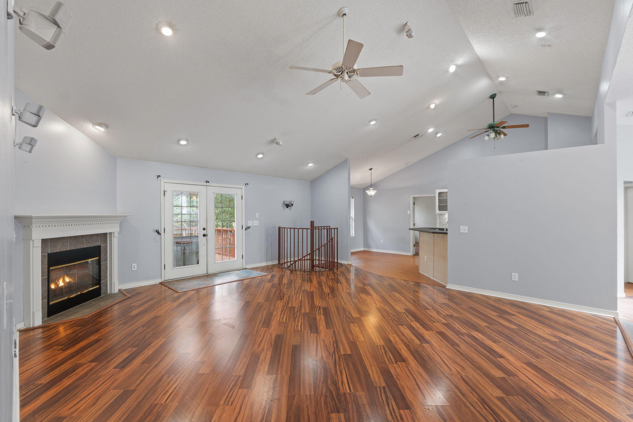 1574 Texas Parkway Crestview, FL 32536 - Photo 26 of 57 13-web-or-mls-Final-13