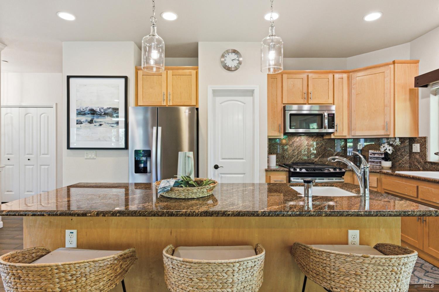 10041 Starr Road Windsor, CA 95492 - Photo 15 of 56