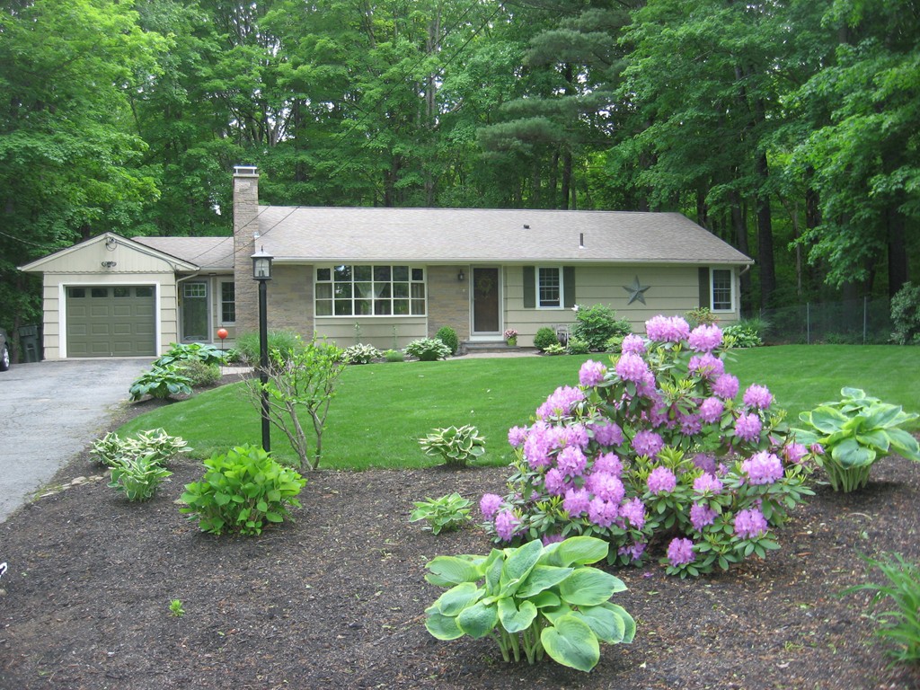 27 Whittemore Road Sturbridge, MA 01566 - Photo 29 of 29 Gallery Image 29