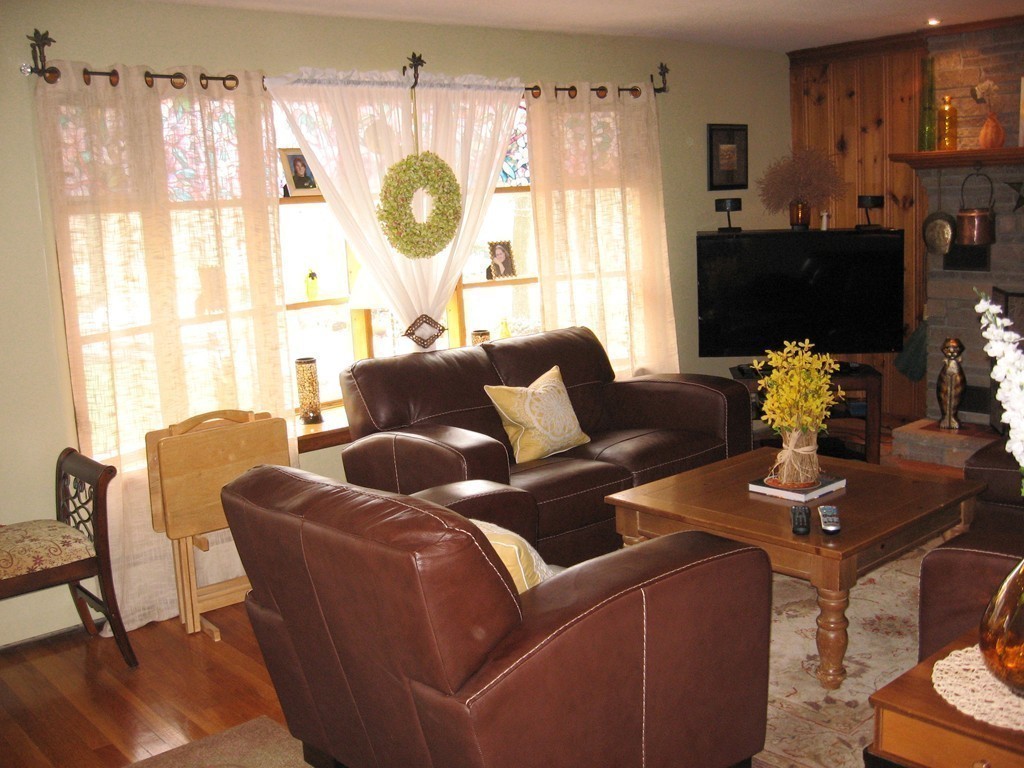 27 Whittemore Road Sturbridge, MA 01566 - Photo 6 of 29 Gallery Image 6