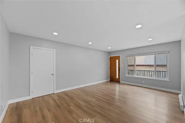 $2,850 | 2027 Vista Del Mar Avenue, Unit 3, Los Angeles, CA 90068