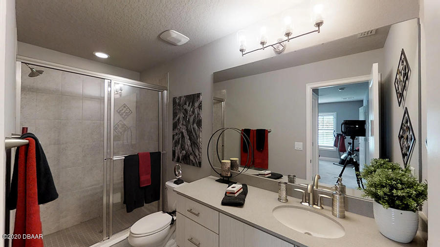 831 Pinewood Drive Ormond Beach, FL 32174 - Photo 18 of 27 16 Guest Bath