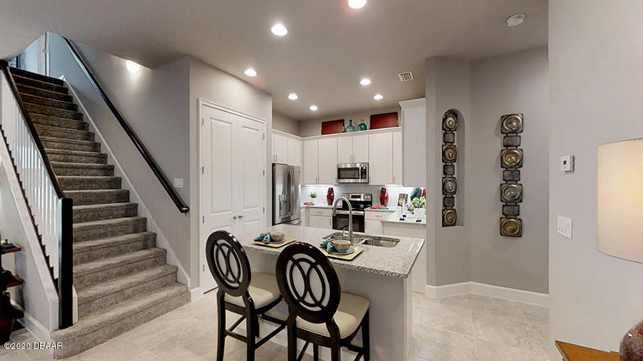 831 Pinewood Drive Ormond Beach, FL 32174 - Photo 9 of 27 8 Kitchen