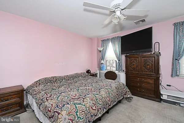 $315,000 | 15 Egypt, Norristown, PA 19403