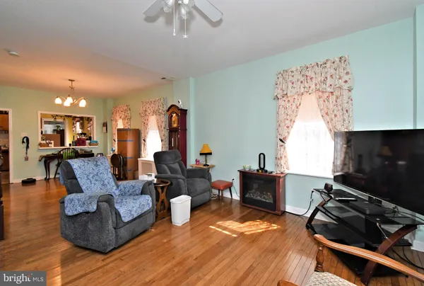 $315,000 | 15 Egypt, Norristown, PA 19403