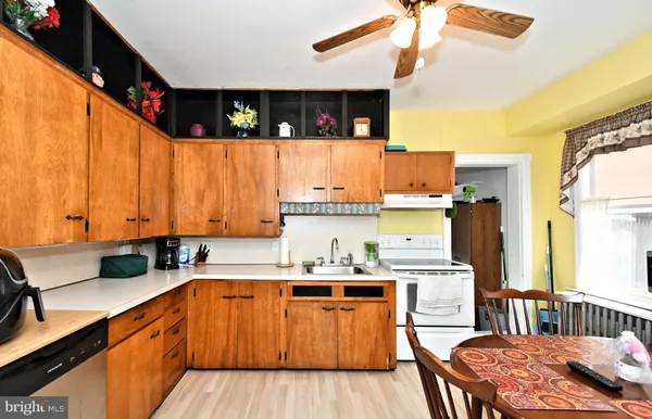 $315,000 | 15 Egypt, Norristown, PA 19403