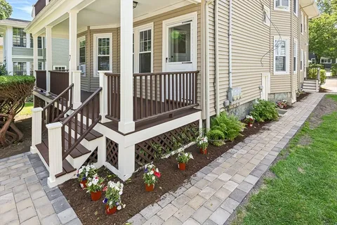 $1,950,000 | 7 Westbourne Road, Newton, MA 02459