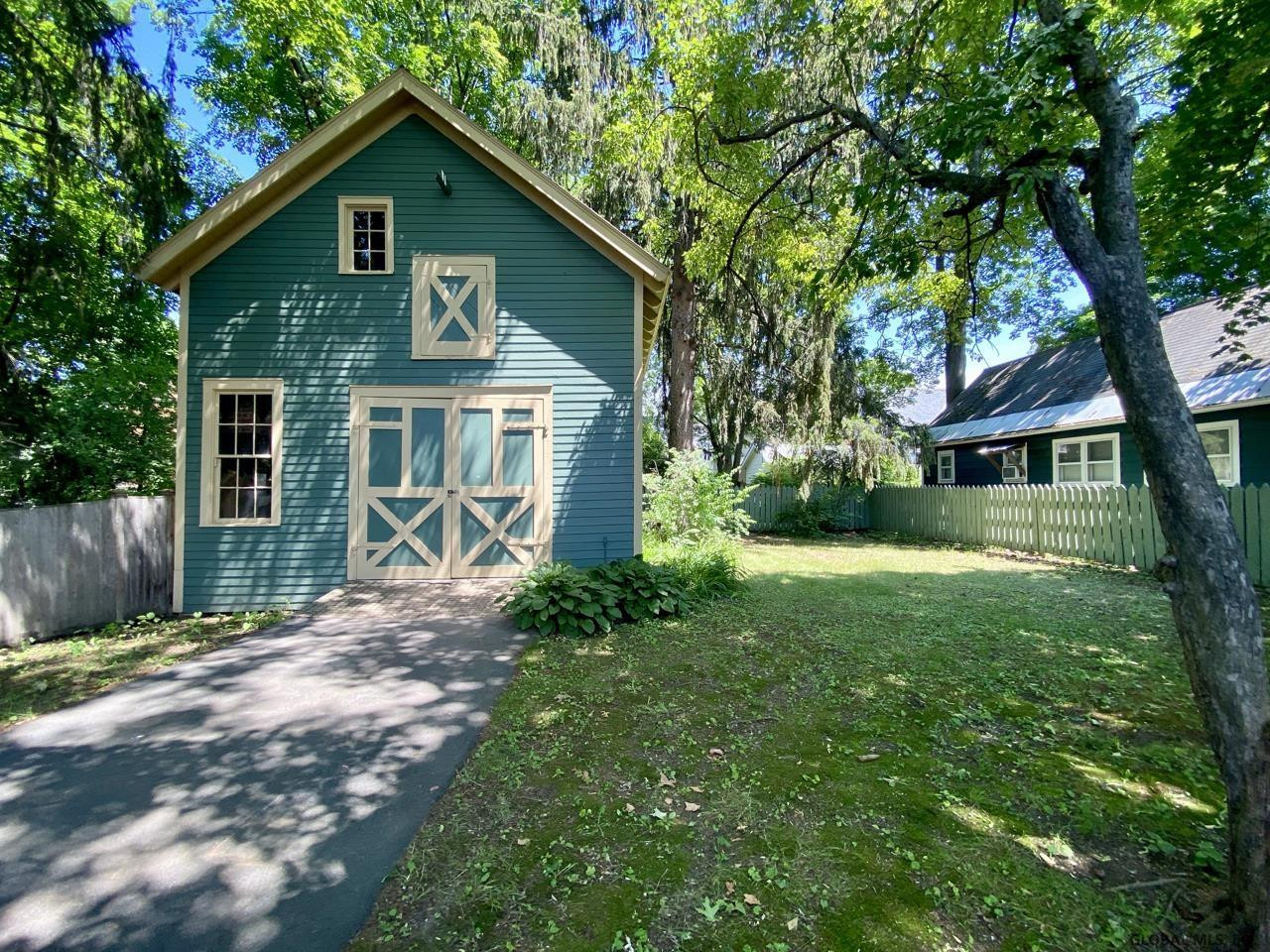 157 Spring Street Saratoga Springs, NY 12866 - Photo 44 of 48 Photo 49