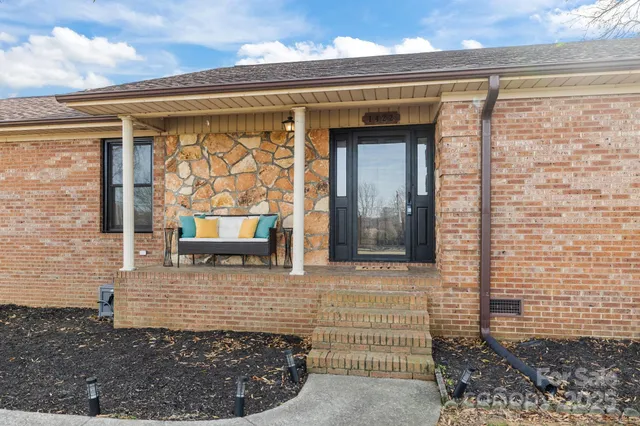 $550,000 | 1422 Old Peachland Road, Marshville, NC 28103