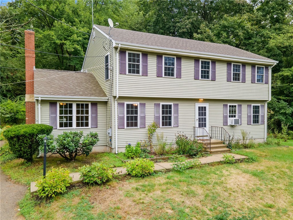 34 Maxson Hill Road Hopkinton, RI 02804 - Photo 3 of 36