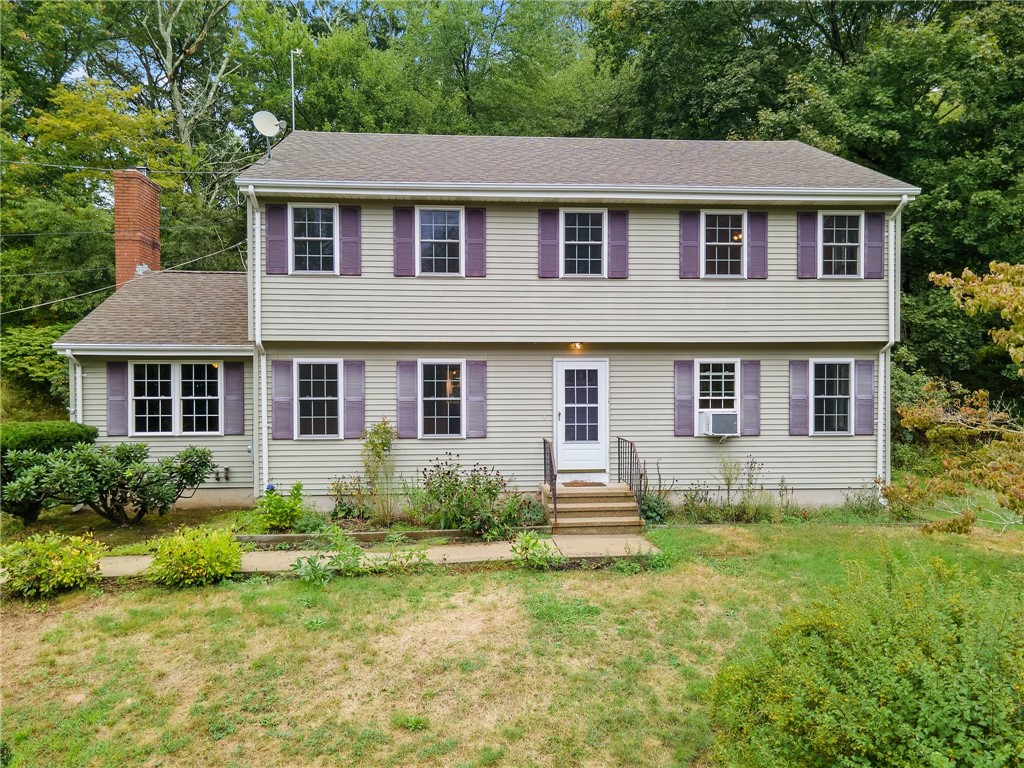 34 Maxson Hill Road Hopkinton, RI 02804 - Photo 5 of 36