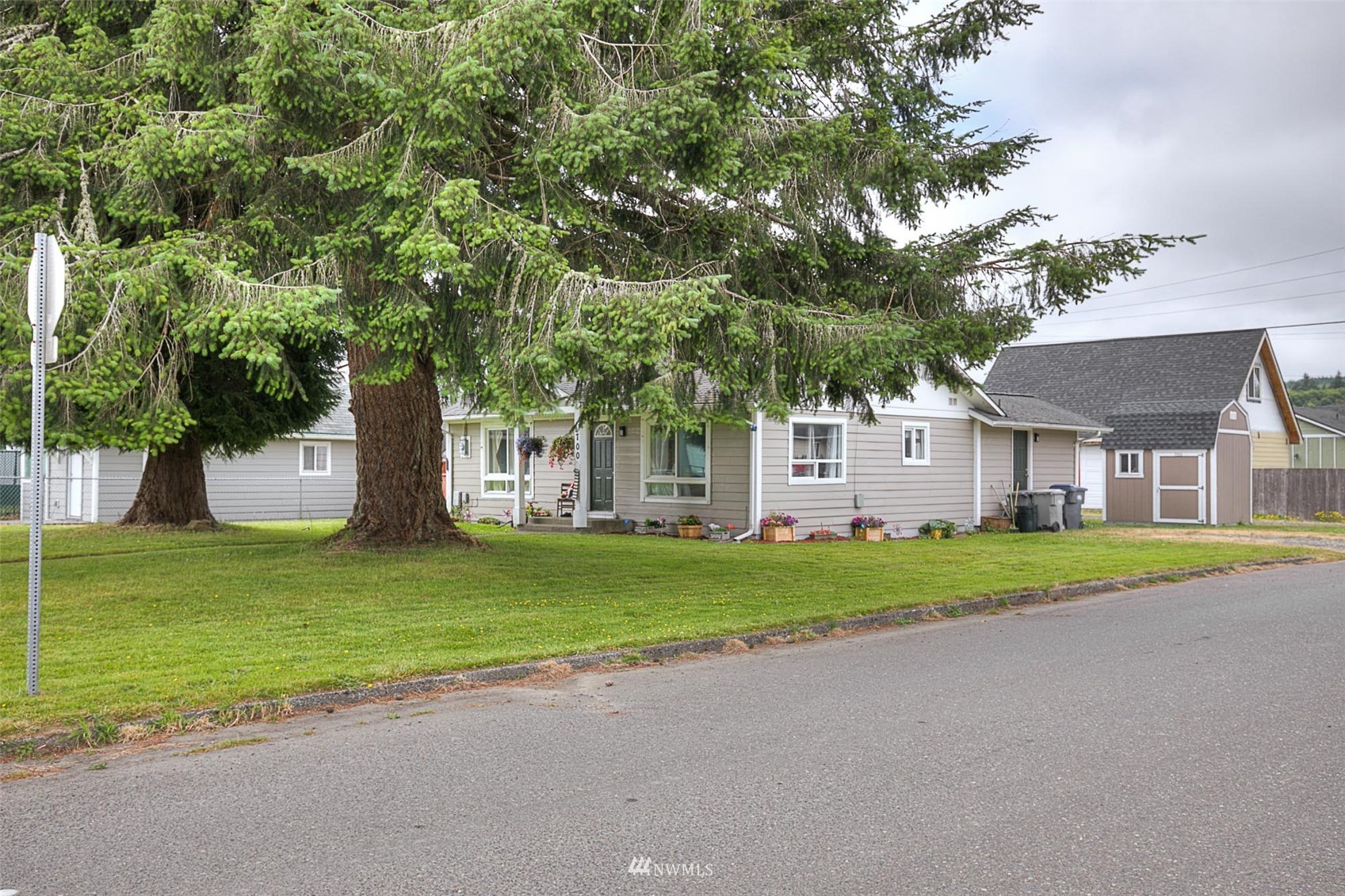 700 2nd Street Cosmopolis, WA 98537 - Photo 2 of 17 Gallery Image 2
