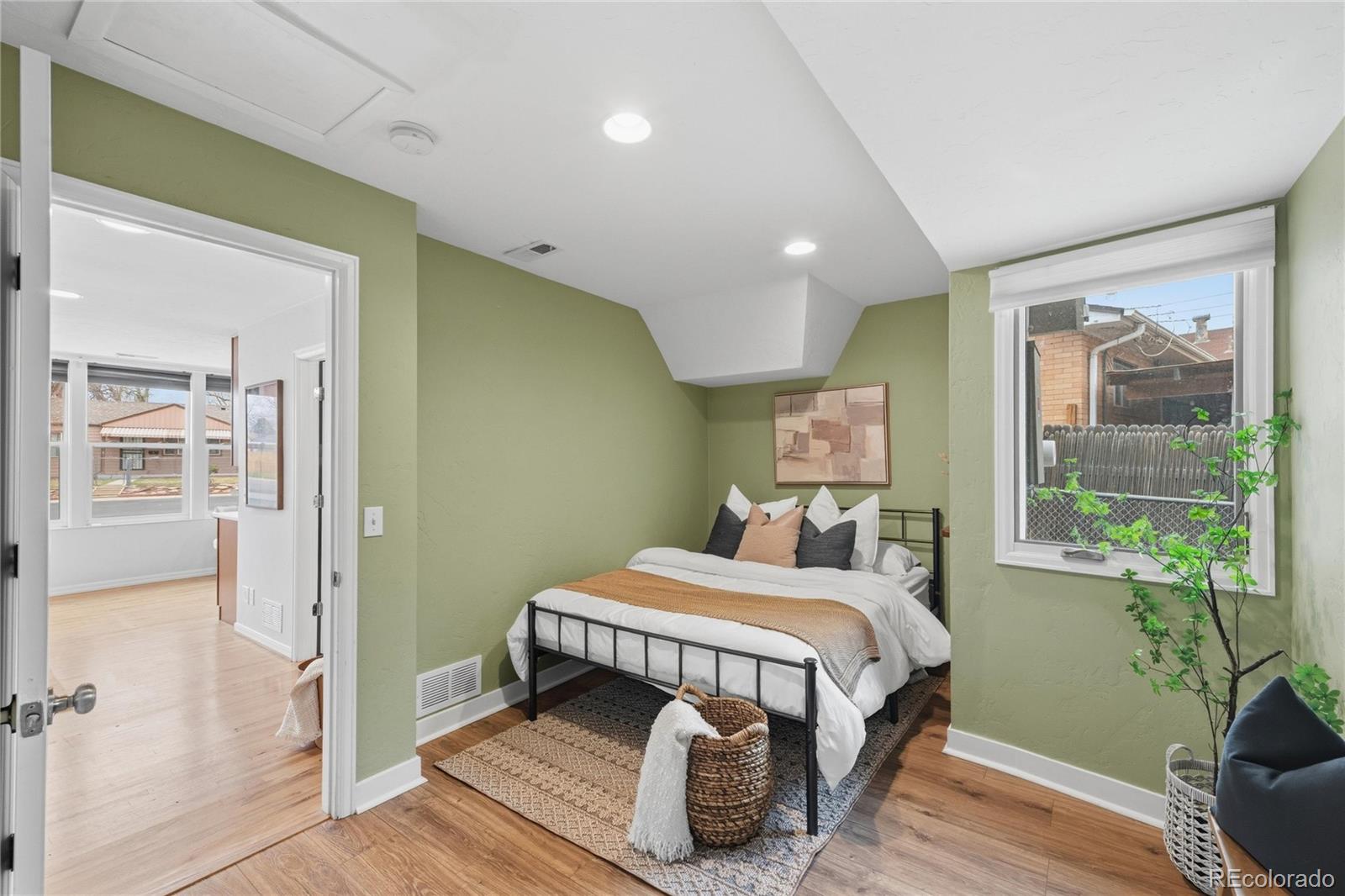 1290 South Raleigh Street Denver, CO 80219 - Photo 16 of 27