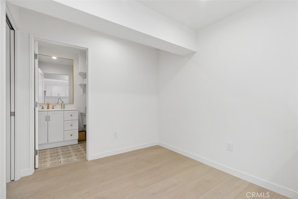 3926 Acacia Street Irvine, CA 92606 - Photo 10 of 32 a view of an empty room