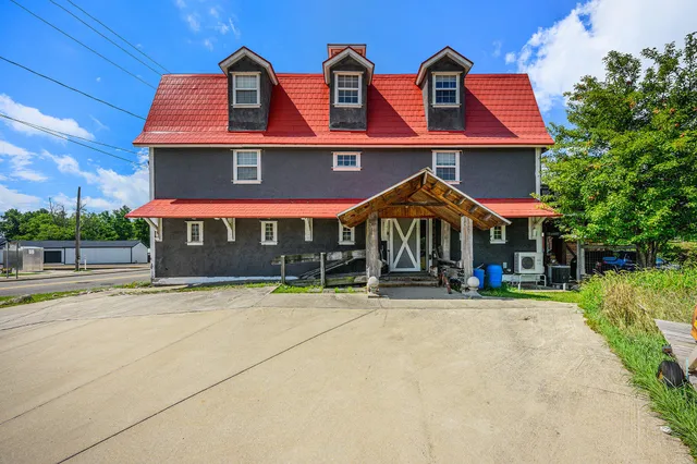 $450,000 | 721 East Bridge Street, Plainwell, MI 49080