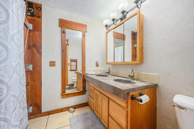 $450,000 | 721 East Bridge Street, Plainwell, MI 49080