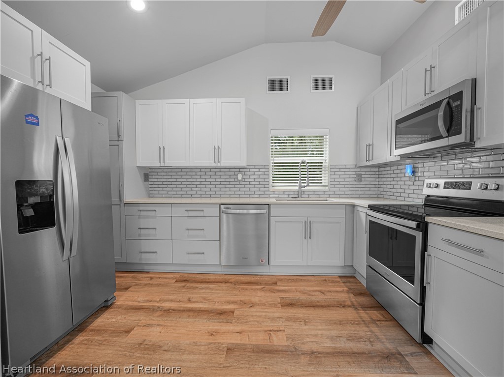 443 Racoon Lane Lorida, FL 33857 - Photo 6 of 48