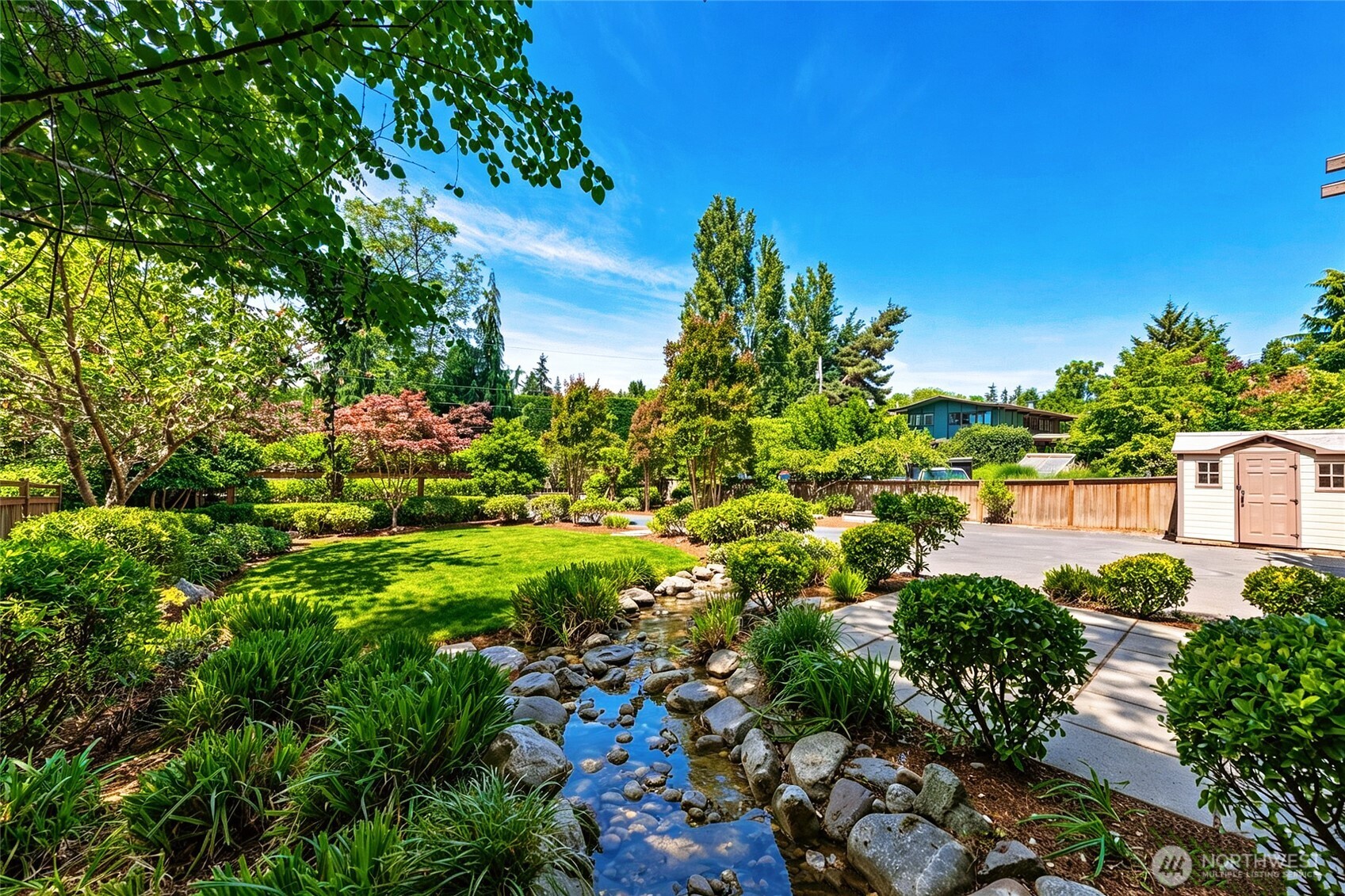 3225 West Mercer Way Mercer Island, WA 98040 - Photo 32 of 34