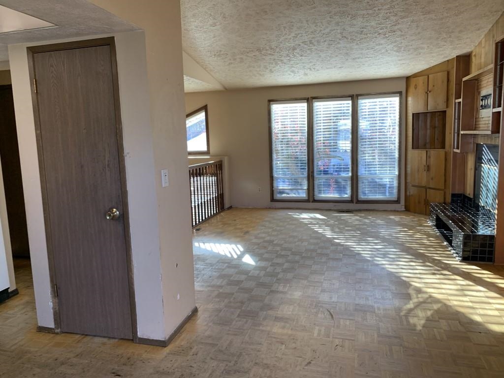 4227 East 9th Avenue Spokane, WA 99202 - Photo 4 of 21